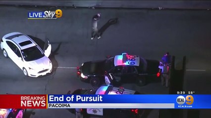 Quand un suspect se met à danser devant la police (Los Angeles)
