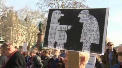 Tüntetés és petíció a magyar tudományért