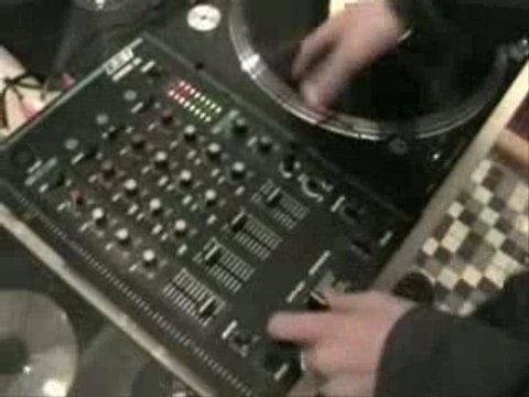 Dj mix scratch