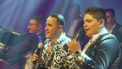 Aarón Y Su Grupo Ilusión - Ámame Quiéreme