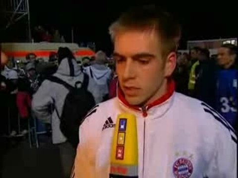 Interview with Philipp Lahm after match Bayern vs Augsburg