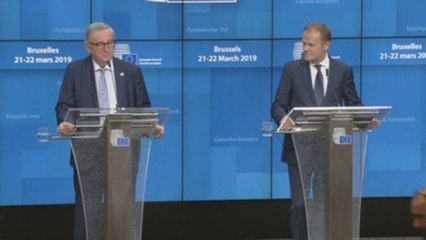 La UE aprueba una prórroga del "brexit" con condiciones para May