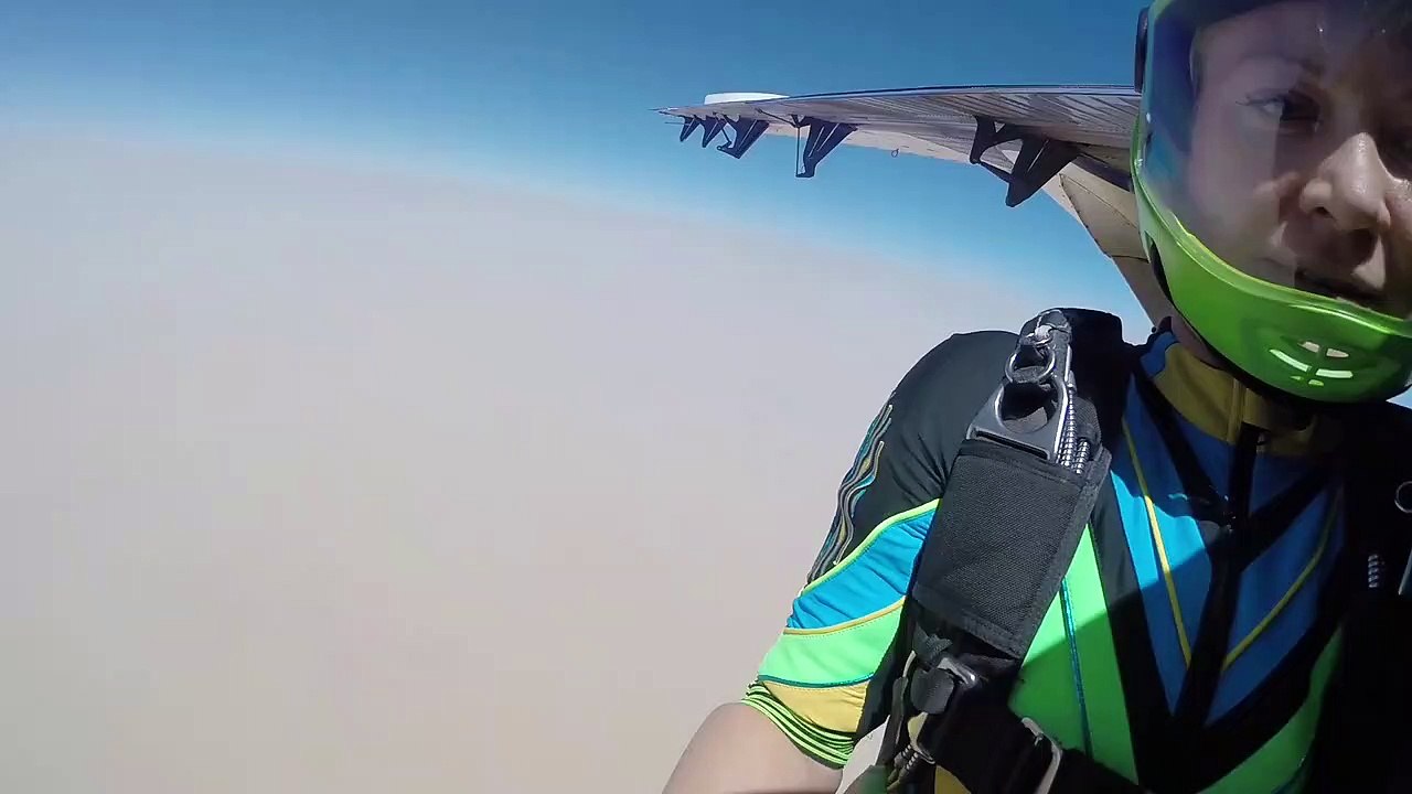 SkyDiving