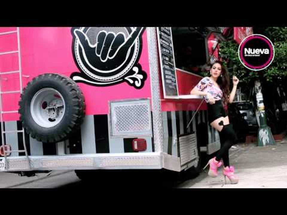 Detrás de cámaras del increíble photoshoot de Danna Paola para la Revista Nueva