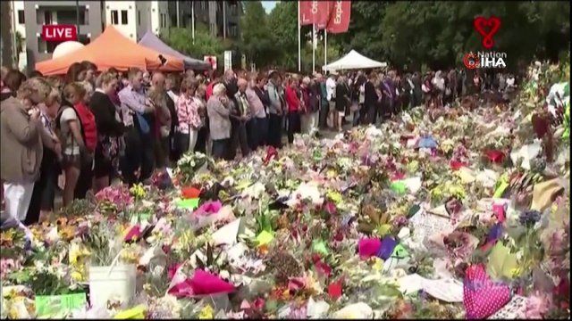 -Ezan sesleri Yeni Zelanda'da yankılandı -Yeni Zelanda teröre karşı tek yürek oldu