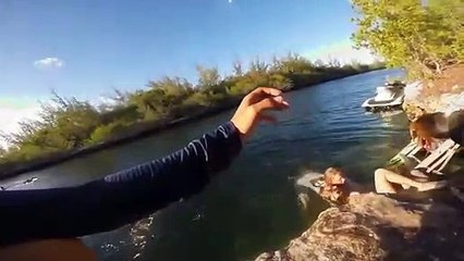 Dünyanın En Komik Kazaları ve İlginç Olayları