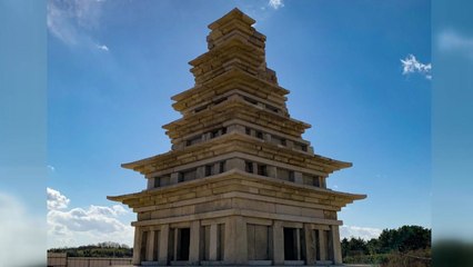 '20년 기다렸는데...' 논란 중심에 선 미륵사지 석탑 / YTN