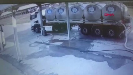 Denizli'deki Depremde İki Besi Çiftliğinde Yaşananlar Güvenlik Kamerasında