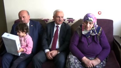 Yaşlı teyzenin protez bacak ihtiyacını başkan Başsoy karşılayacak