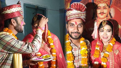 अमेरिका की अफसर को FB पर मध्य प्रदेश  के किसान से हुआ प्यार, होली के  दिन की लव मैरिज