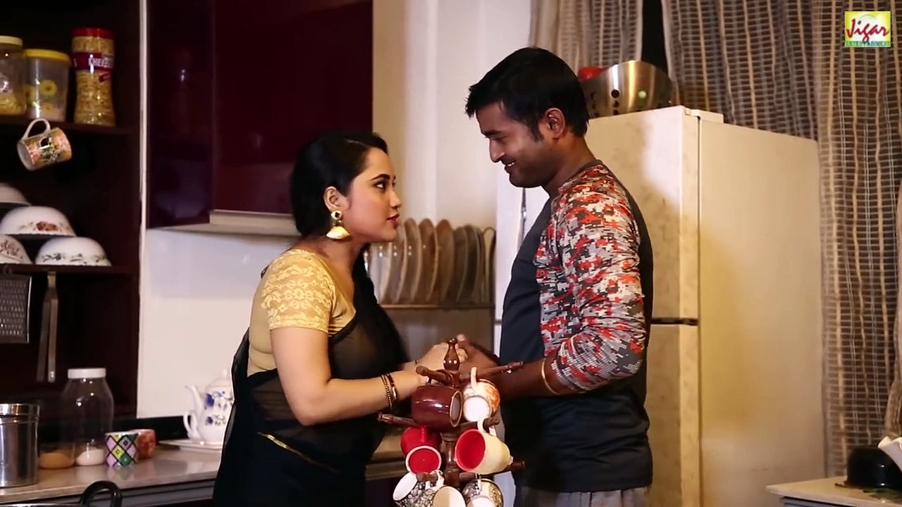 सगी मामी से प्यार ! Mami Bhanja ka Pyar - full ! Love With Akeli Mami ! Mast Love Story