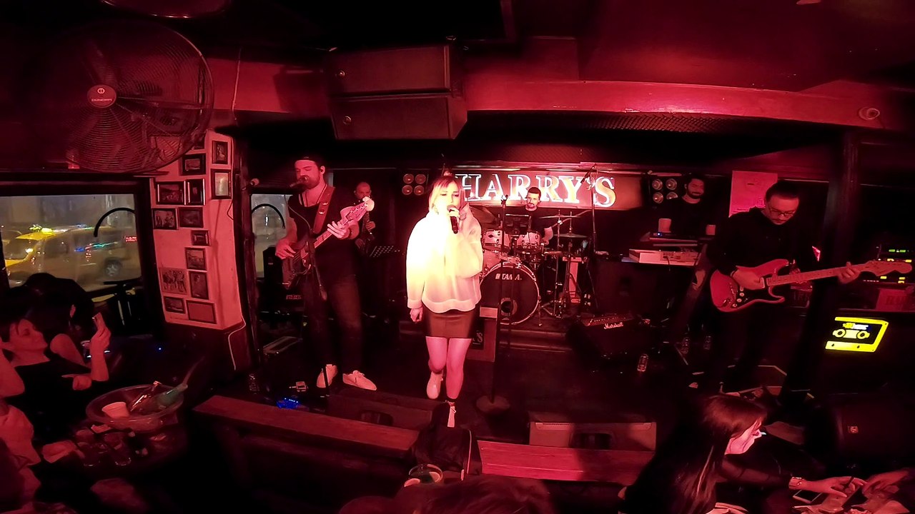 Güliz Ayla - Olmazsan Olmaz (Harry's Pub / Alanya)