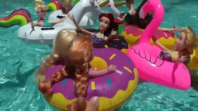 FLOATIES ! Elsa & Anna les tout - petits- Fête de la Piscine - Eau plaisir Big float Splash de Natation