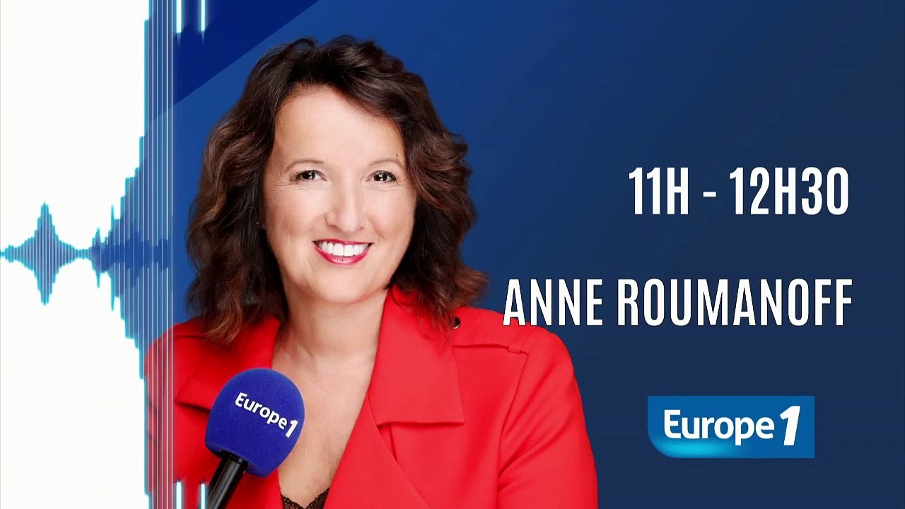 Viktoria Vasalati chante en live "Non, je ne regrette rien" d'Edith Piaf