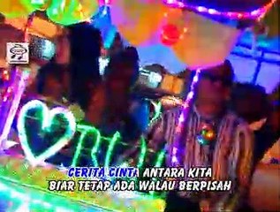 Utami Dewi F - Cerita Kita [Official Music Video]