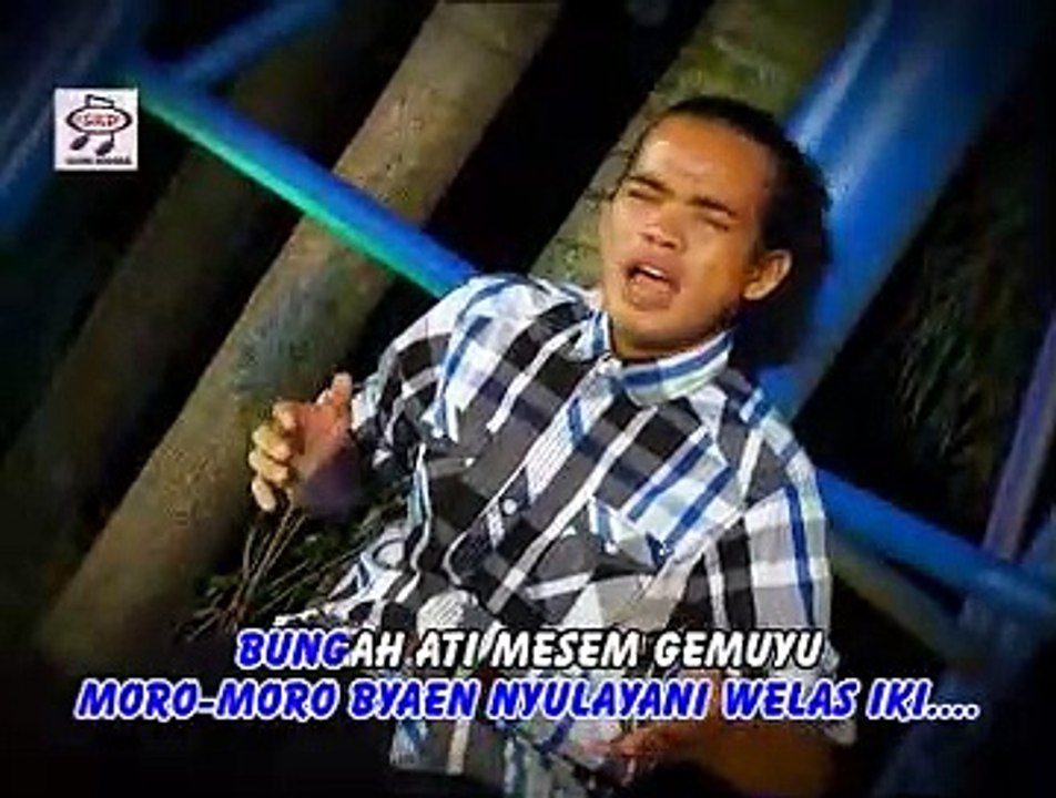 Demy - Emong Diajak Mbaleni [Official Music Video]
