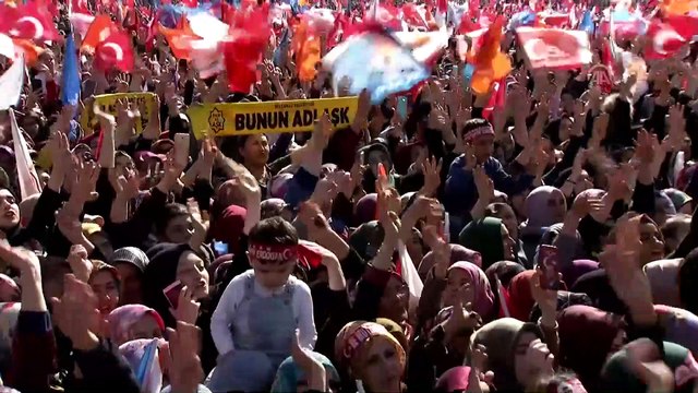 Cumhurbaşkanı Erdoğan: 'Dönem ders verilecek değil, iki elin parmakları gibi sımsıkı bir araya gelinecek dönemdir' - KONYA