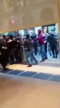 Deux vigiles d’un magasin à Bordeaux repoussent des casseurs