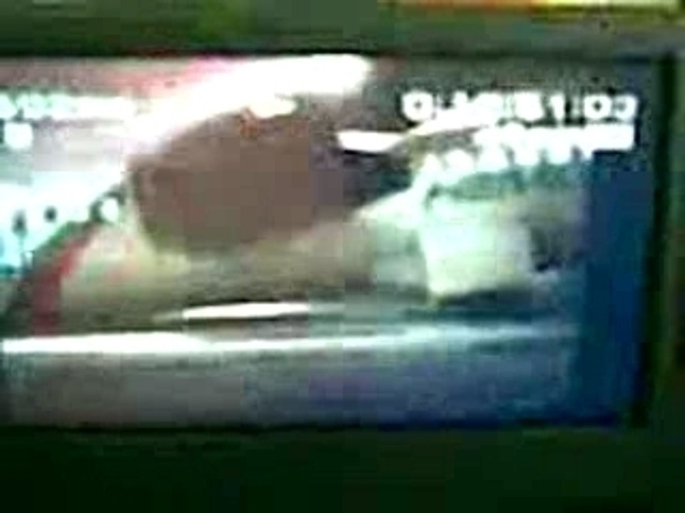 Imagini cu avionul cu probleme de la Bacau