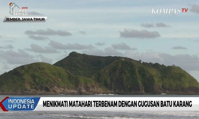 Menikmati Matahari Terbenam di Pantai Tengah