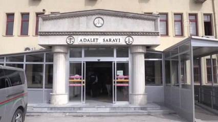 Uyuşturucuyu Battaniye ve Kilimlerin Arasına Gizlemişler