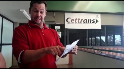 Homem reclama de multa aplicada por agente da Cettrans