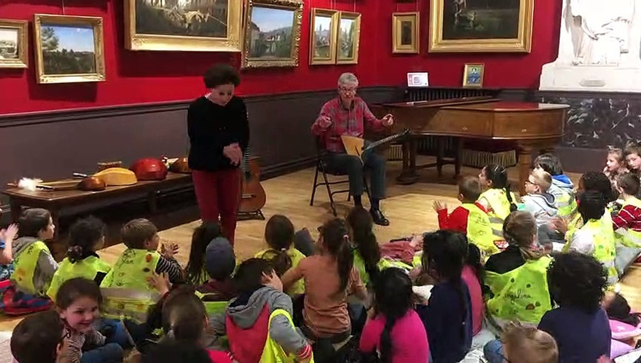 Semur-en-Auxois : une journée de découverte musicale au musée