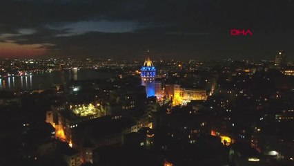 Dünya Su Gününde İstanbul'un Simgeleri Maviye Büründü 3