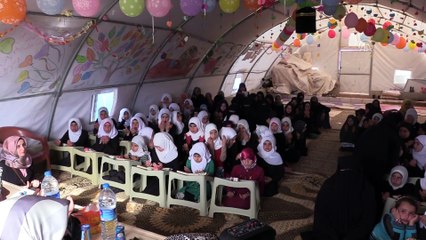 İstanbul Müftülüğünden Suriye'deki çocuklara yardım - AZEZ