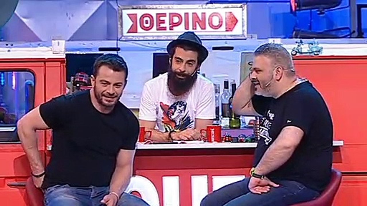 Ντάνος για σεξ σε δημόσιο χώρο και με κάμερες