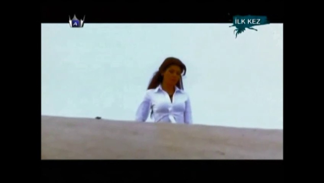 Tuğba Hatun ♫ Seni Maziye Gömdüm