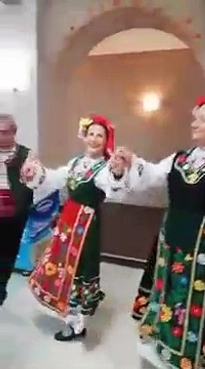 БОРИСЛАВ БОРИСОВ И ТФ МЛАДЕЖКИ СЪРЦА - СЛЪНЦЕ НАД ПИРИНА