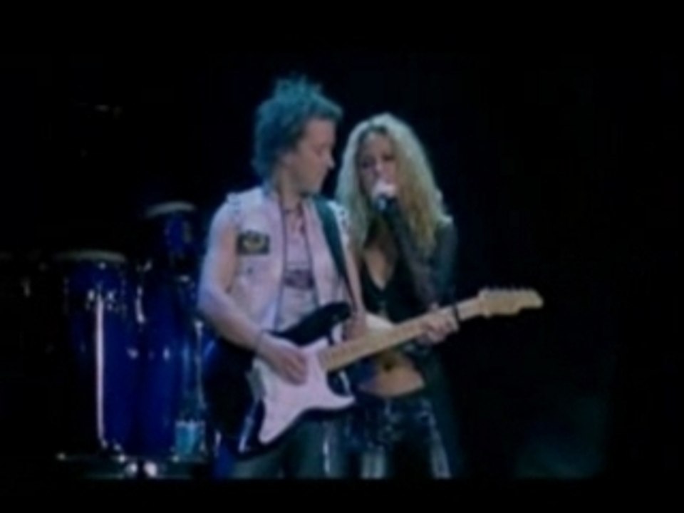 Shakira - Live - Concert part 1