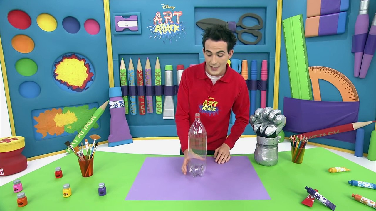 Art Attack - Poing méga-puissant - Sur Disney Junior - VF