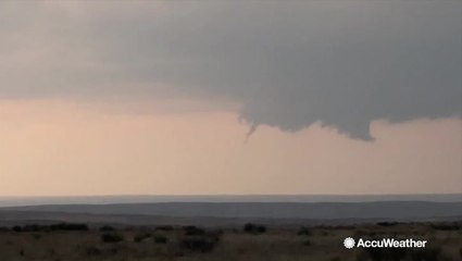 Quick rope tornado touches down In Texas