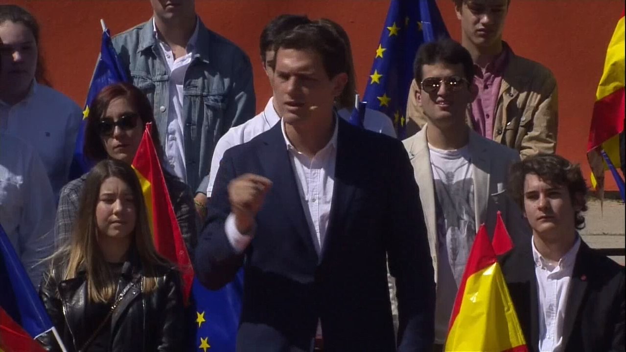 Rivera: "Si Otegi y Rufián quieren a Sánchez, España necesita a Ciudadanos"
