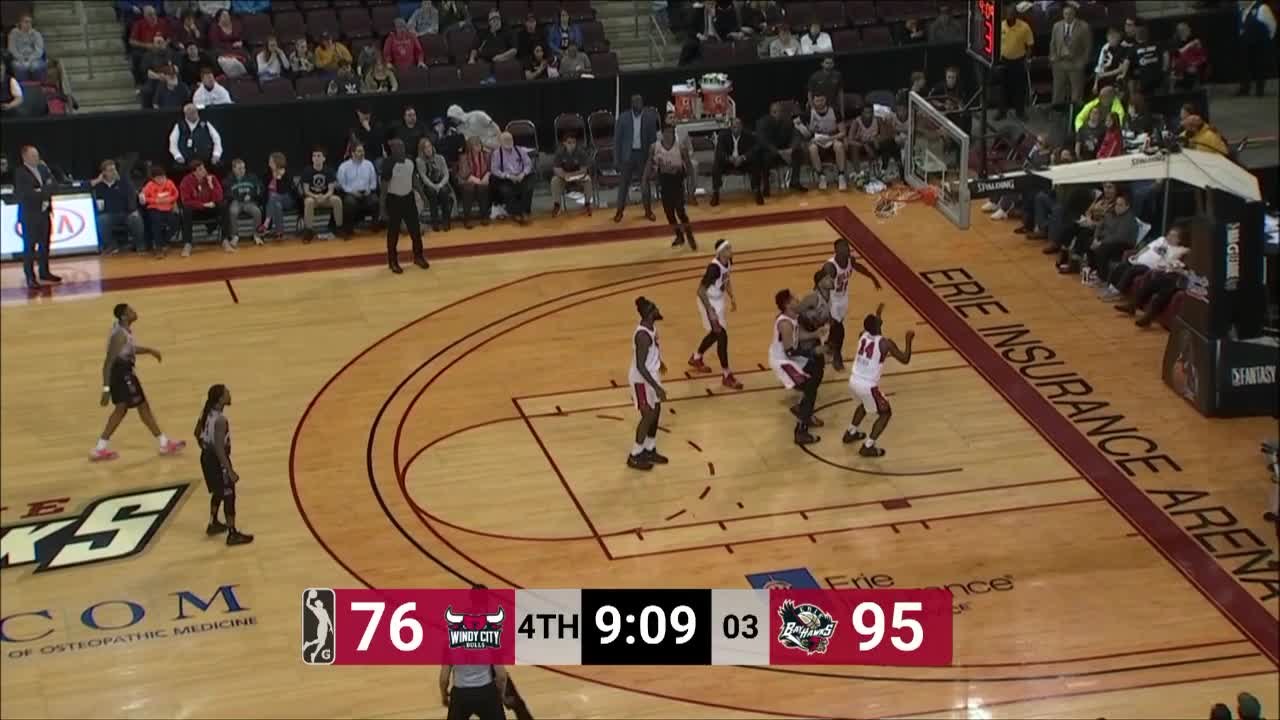 Jeremy Hollowell (17 points) Highlights vs. Windy City Bulls