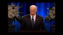L'hommage poignant de Joe Biden à John McCain (qui est mort de la même maladie que son fils)