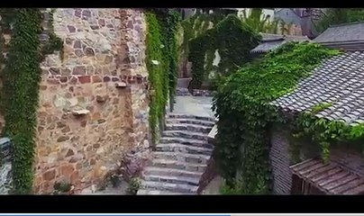 Aerial View, The Great Wall Of China   چاینہ کی دیوار ہواہی منظر دیکھنا ہے تو یہ ویڈیو دیکھیں