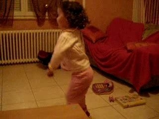 Je danse avec Dora!!!