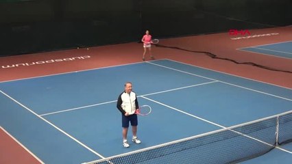 Spor Hülya Avşar ile Cengiz Durmuş Kortta Bir Araya Geldi