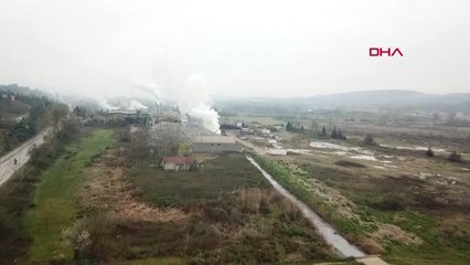 Çekmeköy'de Kağıt Fabrikasında Yangın