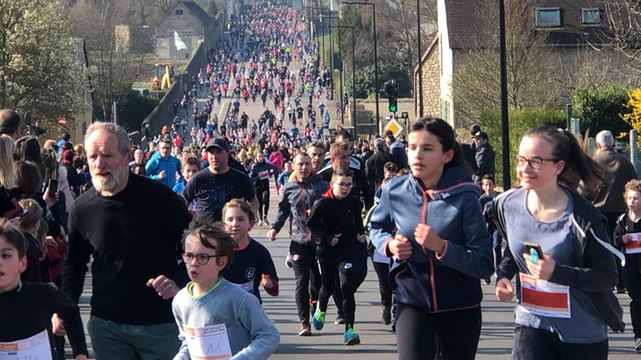 940 jeunes aux Foulées scolaires