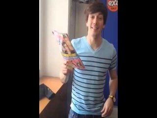 ROGER  MANDÓ SALUDOS A LOS LECTORES DE NPT