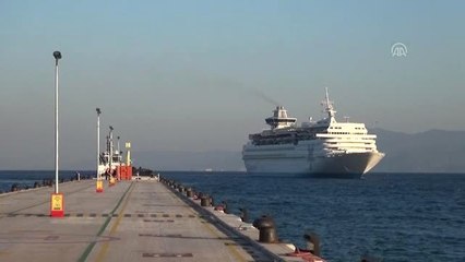 Kuşadası'nda Kruvaziyer Turizmi