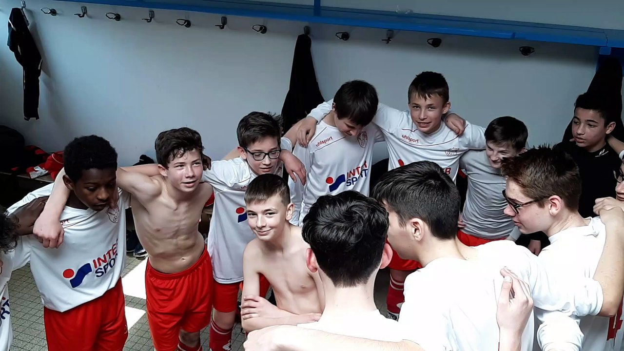 Cri de guerre des U14 après avoir gagné 4 à 2 contre Plouzané AC