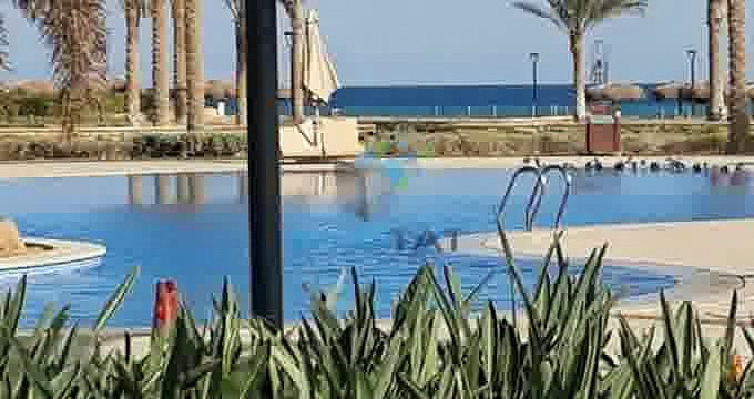 شالية بحديقة جاهز للاستلام للبيع بتسهيلات فى ماونتن فيو السخنة