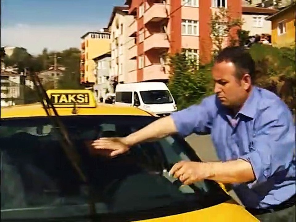 Arka Sokaklar - Uyuşturucu Çetelerinin Peşinde