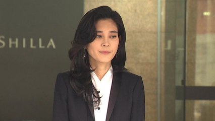 이부진 프로포폴 투약 의혹 병원 8시간 압수수색 / YTN