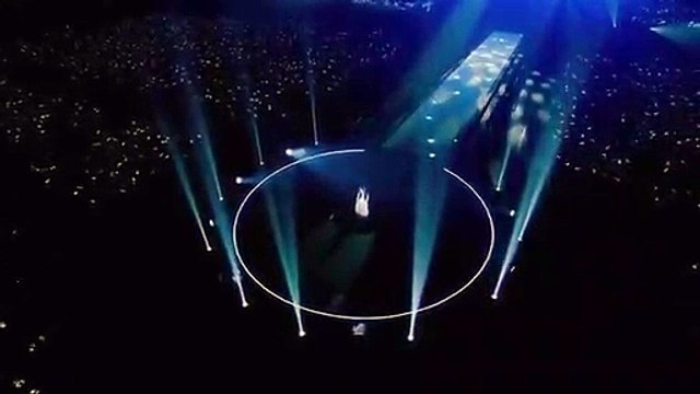 JISOO SOLO -雪の華/Yuki no Hana/Snow Flower - BLACKPINK ARENA TOUR 2018 in Kyocera Dome Osaka